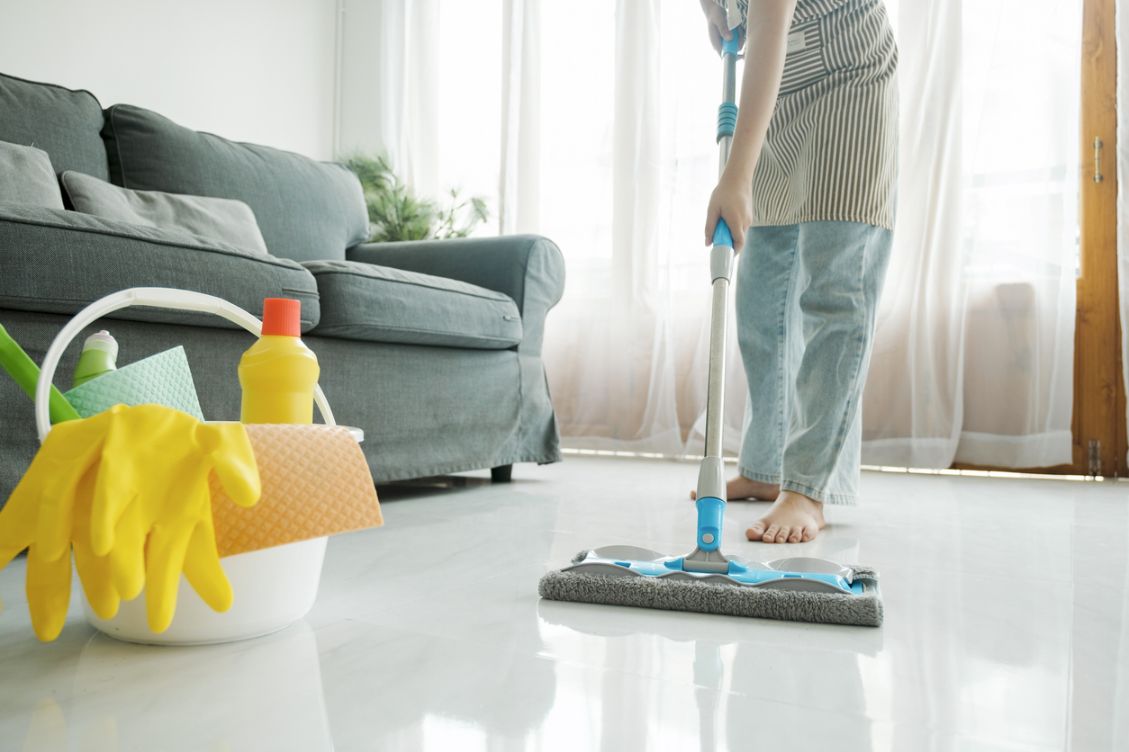 Nettoyant pour le sol maison et écologique
